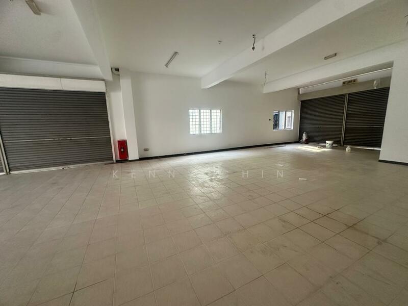 Shop for Rent in Hulu Langat (Selangor) - Kenny Chin - Interior - PropertyGuru.com.my
