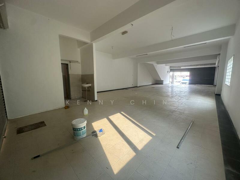 Shop for Rent in Hulu Langat (Selangor) - Kenny Chin - Interior - PropertyGuru.com.my