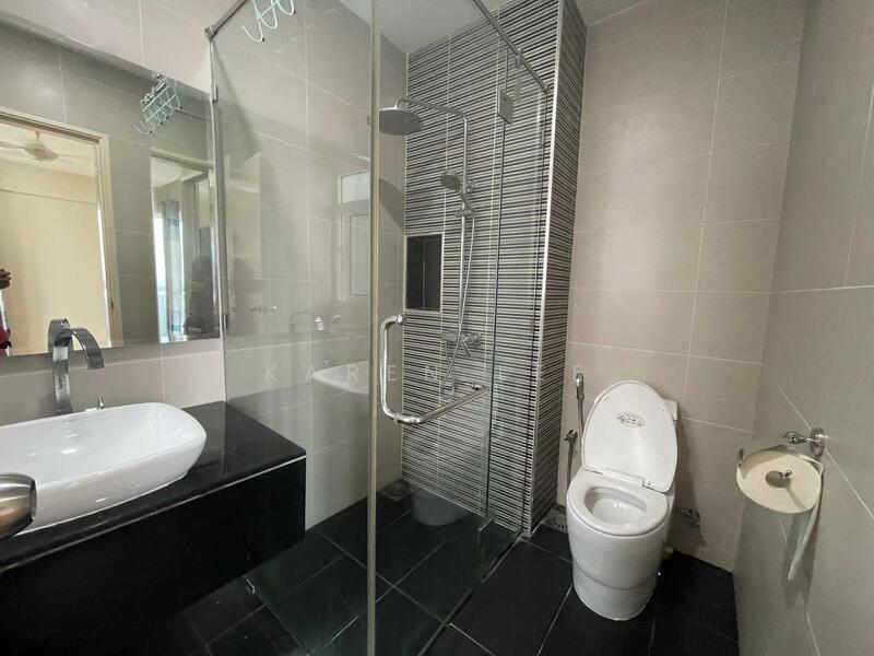 Condominium for Sale at Medini Signature - Karen Lee - Bathroom - PropertyGuru.com.my