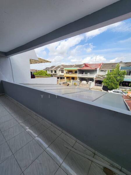 Terraced House for Sale in Johor Bahru (Johor) - Yit Sin - Balcony - PropertyGuru.com.my