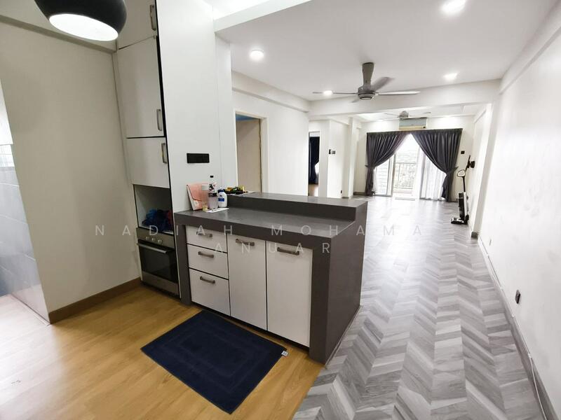 Suri Puteri untuk Untuk Dijual - RM 420,000, Feb 2026 - Kitchen - PropertyGuru.com.my