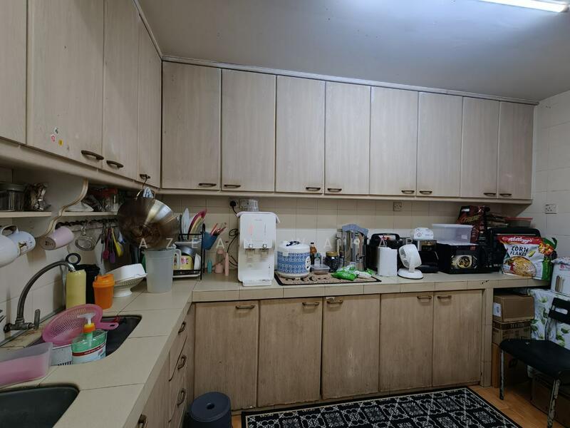 Tiara Duta untuk Untuk Dijual - RM 365,000, Mac 2026 - Kitchen - PropertyGuru.com.my