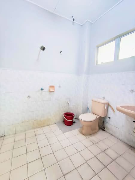 Terraced House for Sale in Bandar Baru Senawang (Senawang) - FAIZ REZA - Bathroom - PropertyGuru.com.my