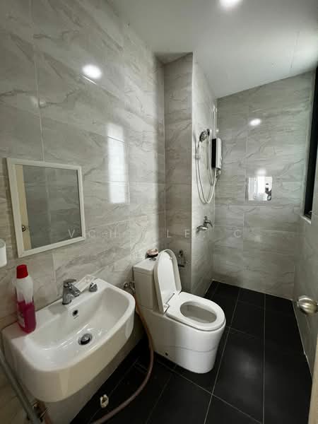 Condominium for Sale at SKS Pavillion Residences - Vchelle. C - Bathroom - PropertyGuru.com.my