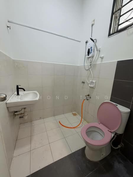 2-storey Terraced House for Rent in Setia Tropika (Johor Bahru) - Edmond Tang - Bathroom - PropertyGuru.com.my