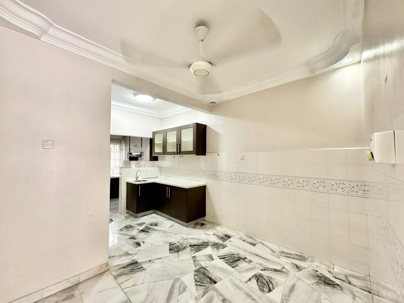 Rumah Teres 2-Tingkat untuk Dijual di Subang Jaya (Selangor) - Mohd Nazri Roslan - Kitchen - PropertyGuru.com.my