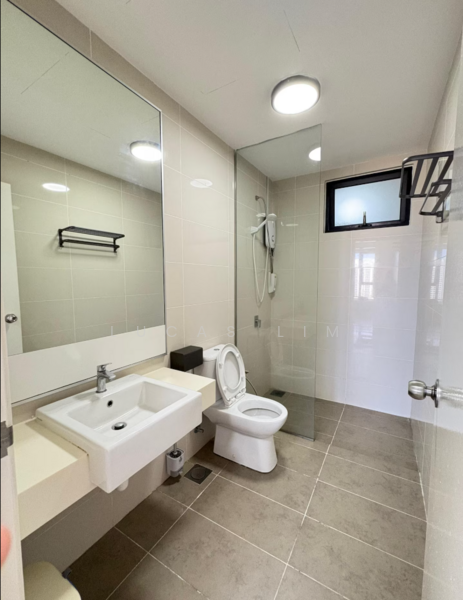 Southkey Mosaic untuk Untuk Disewa - RM 3,000 /bulan, Mac 2026 - Bathroom - PropertyGuru.com.my