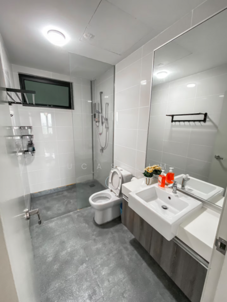 Southkey Mosaic untuk Untuk Disewa - RM 3,000 /bulan, Mac 2026 - Bathroom - PropertyGuru.com.my
