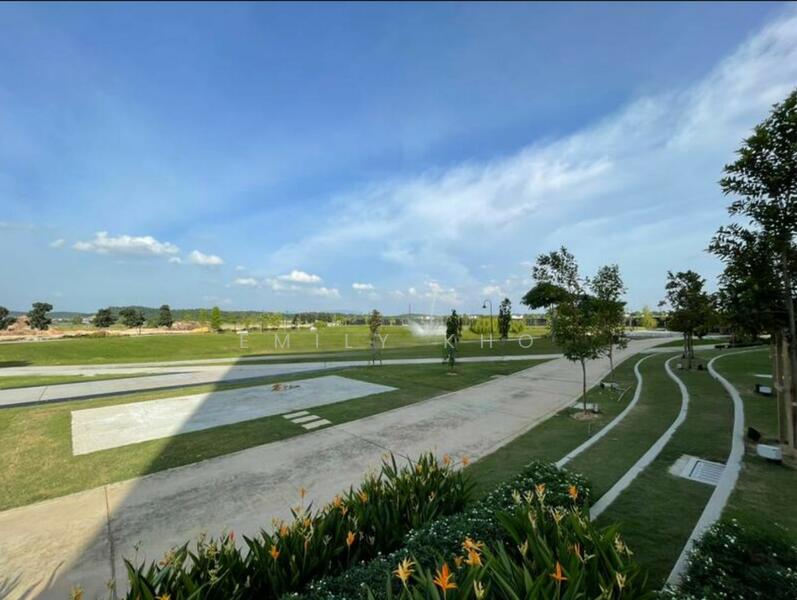 Shop for Rent in Puncak Alam (Selangor) - Emily Kho - Exterior - PropertyGuru.com.my