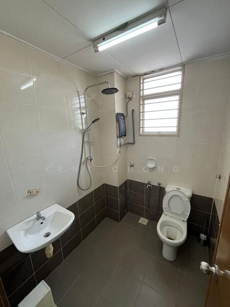 2-storey Terraced House for Sale in Semenyih (Selangor) - Kent Chong - Bathroom - PropertyGuru.com.my