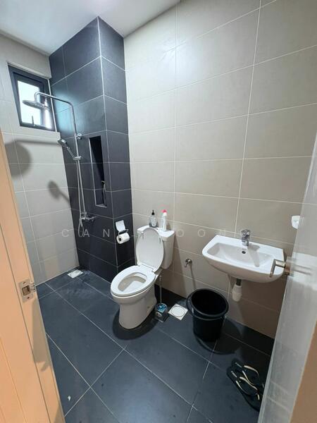 Service Residence for Rent at Pacific Star - Canz Foong - Bathroom - PropertyGuru.com.my