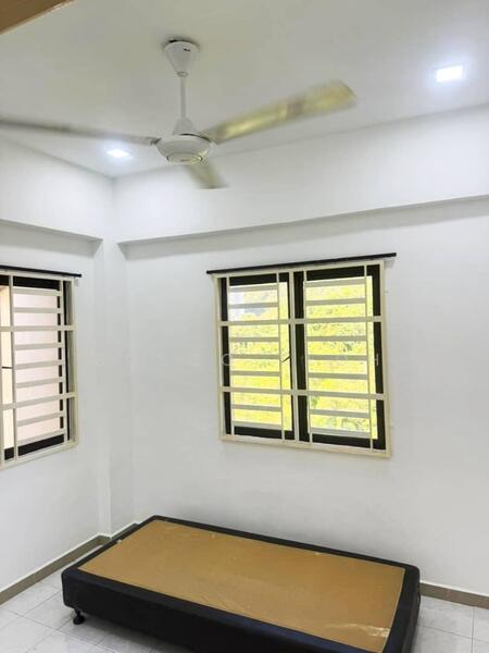 Untuk Disewa - Desa Madura