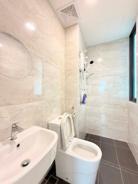 SKS Pavillion Residences untuk Untuk Disewa - RM 3,200 /bulan, Mac 2026 - Bathroom - PropertyGuru.com.my