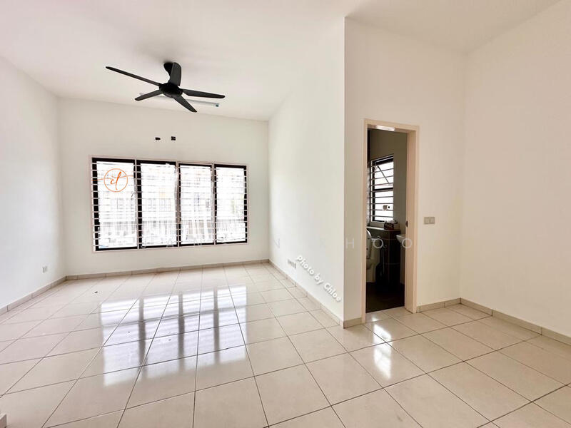 Setia Permai 3 untuk Untuk Dijual - RM 730,000, Mac 2026 - Living Room - PropertyGuru.com.my