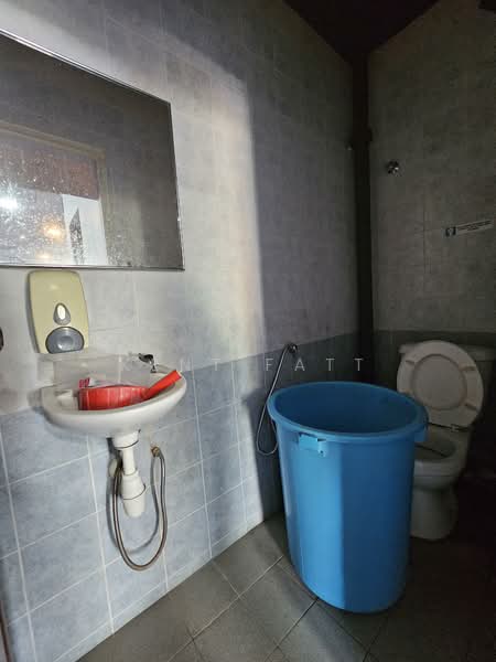 Shop / Office for Rent in Taman Cheras (Cheras) - Kent Fatt - Bathroom - PropertyGuru.com.my