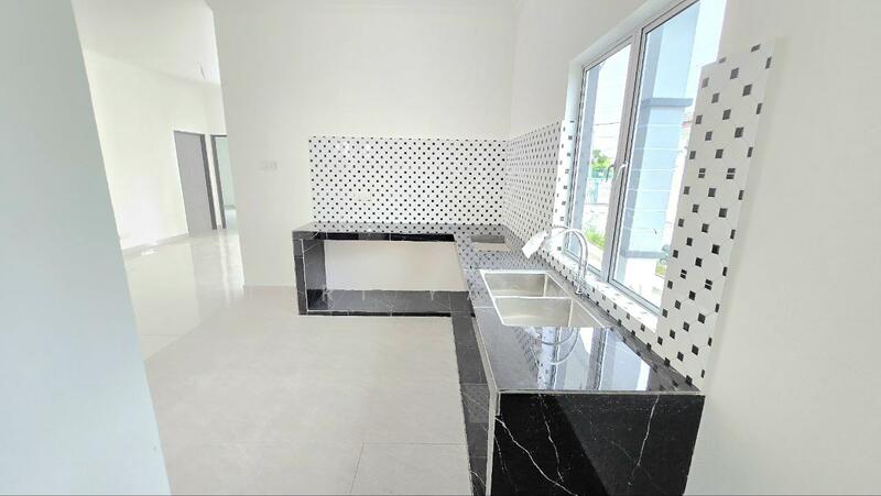 Bungalow for Sale in Mahkota Hills (Lenggeng) - Fikri Yasmin - PropertyGuru.com.my