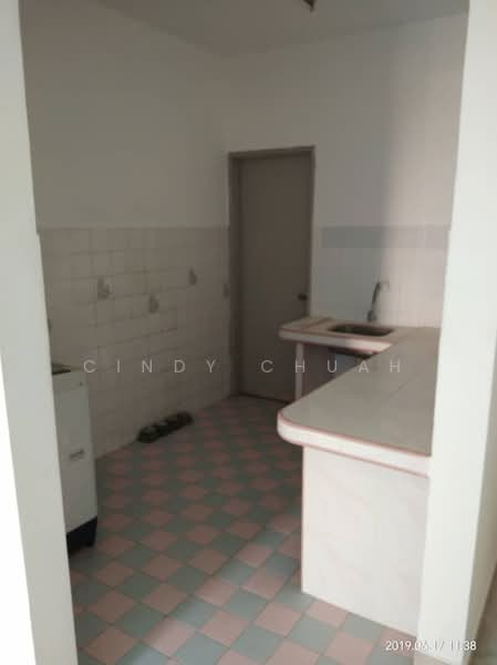 Kondominium untuk Disewa di Menara Alpha - Cindy Chuah - Kitchen - PropertyGuru.com.my