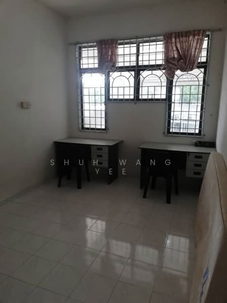1.5-storey Terraced House for Rent in Ayer Keroh (Melaka) - Shuh Wang Yee - Study - PropertyGuru.com.my