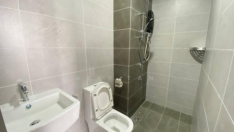 Service Residence for Sale at Twin Tower Residence - SASER TAN. - Bathroom - PropertyGuru.com.my