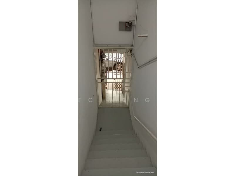 Kedai / Pejabat untuk Disewa di SS2 (Petaling Jaya) - FC Wong - Entrance - PropertyGuru.com.my
