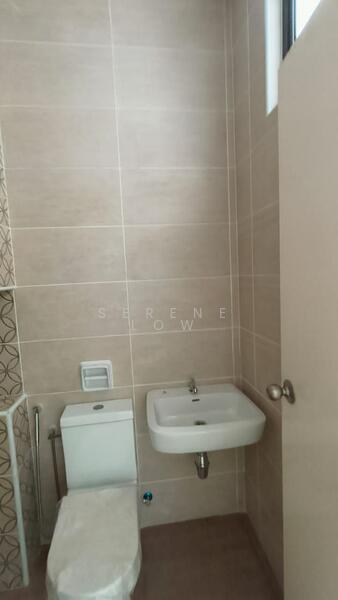 2-storey Terraced House for Sale in Johor Bahru (Johor) - Serene Low - Bathroom - PropertyGuru.com.my