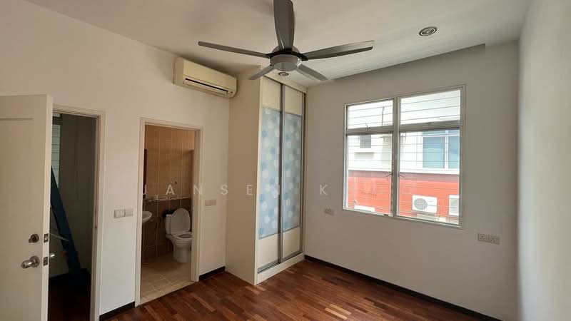 Semi-Detached House for Sale in Setia Damai (Setia Alam) - Jansen Khoo - Bedroom - PropertyGuru.com.my
