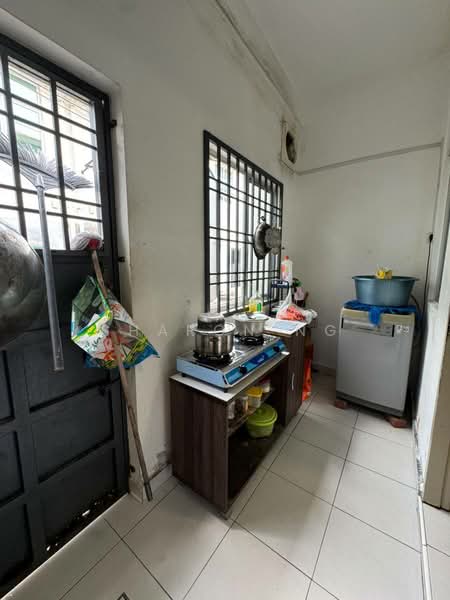 2-storey Terraced House for Sale in Taman Pulai Mutiara (Iskandar Puteri (Nusajaya)) - Sharon Ng - Kitchen - PropertyGuru.com.my