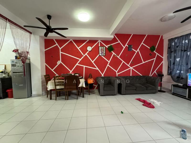 2-storey Terraced House for Sale in Taman Pulai Mutiara (Iskandar Puteri (Nusajaya)) - Sharon Ng - Living Room - PropertyGuru.com.my