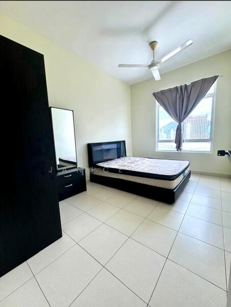 Arena Residence untuk Untuk Disewa - RM 2,300 /bulan, Mac 2026 - Bedroom - PropertyGuru.com.my