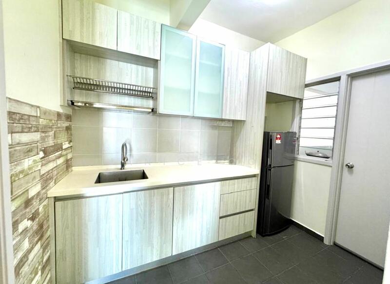 Arena Residence untuk Untuk Disewa - RM 2,300 /bulan, Mac 2026 - Kitchen - PropertyGuru.com.my