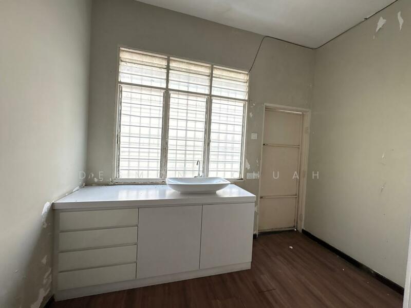 Shop for Rent in Nibong Tebal (Penang) - Desmond Chuah - Interior - PropertyGuru.com.my