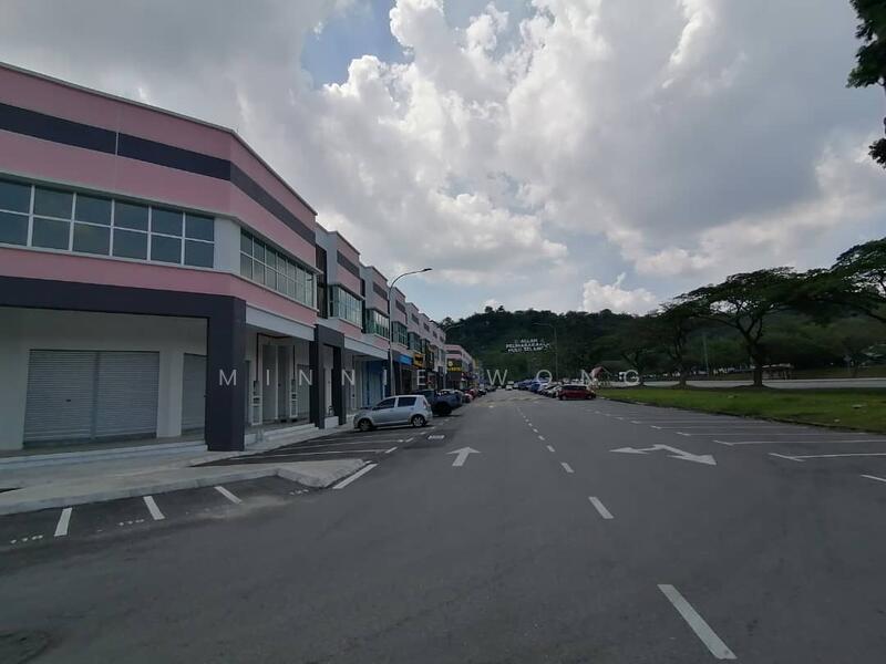 jalan Seroja, Bukit Sentosa, Rawang untuk Untuk Disewa - RM 7,500 /bulan, Feb 2026 - Exterior - PropertyGuru.com.my