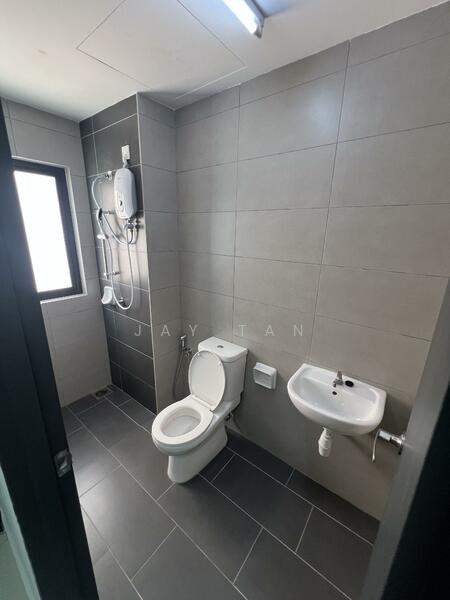 EDUSENTRAL untuk Untuk Disewa - RM 1,400 /bulan, Feb 2026 - Bathroom - PropertyGuru.com.my