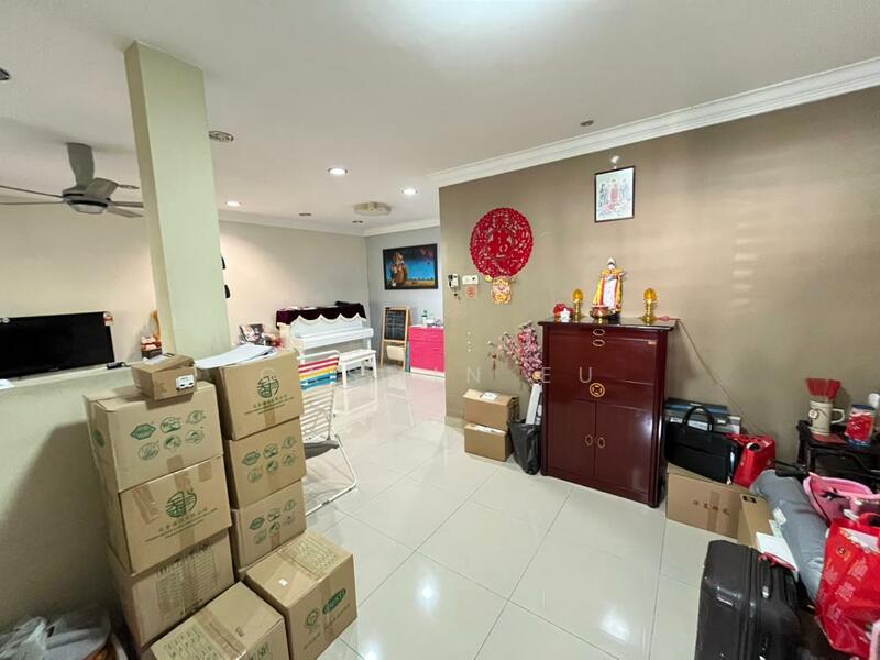 2-storey Terraced House for Sale in Johor Bahru (Johor) - Casmin Eu - Living Room - PropertyGuru.com.my