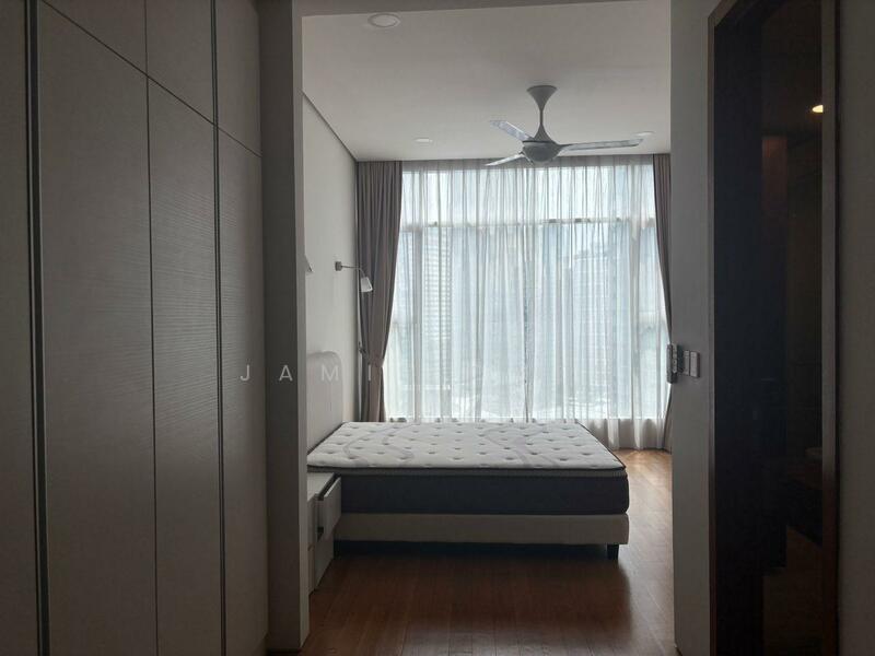 Kediaman Servis untuk Dijual di Quadro Residences - Jamie Chen - Bedroom - PropertyGuru.com.my