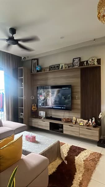 Servis Apartment untuk Dijual di Sunway Avila Residences - Soon Kit Lee - Living Room - PropertyGuru.com.my