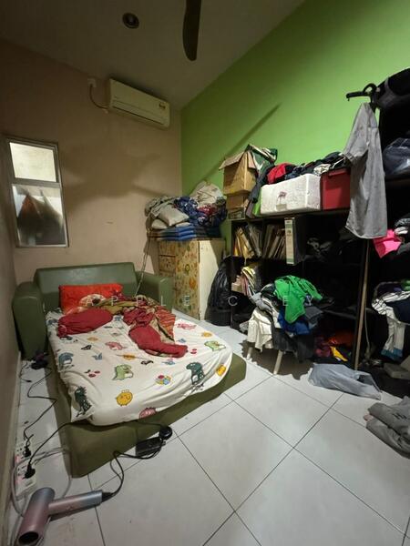 2-storey Terraced House for Sale in Taman Mount Austin (Tebrau) - Apple Chey - Bedroom - PropertyGuru.com.my