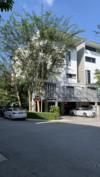Rumah Teres untuk Disewa di Desa Parkcity (Kuala Lumpur) - Andrew Tan - Exterior - PropertyGuru.com.my