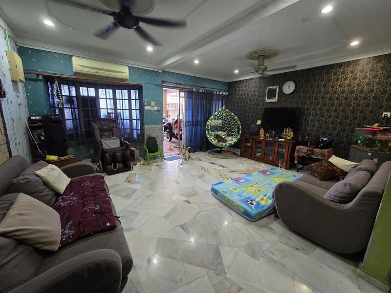 Shah Alam untuk Untuk Dijual - RM 730,000, Mac 2026 - Living Room - PropertyGuru.com.my