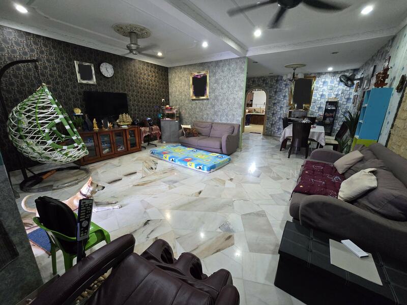 Shah Alam untuk Untuk Dijual - RM 730,000, Mac 2026 - Living Room - PropertyGuru.com.my