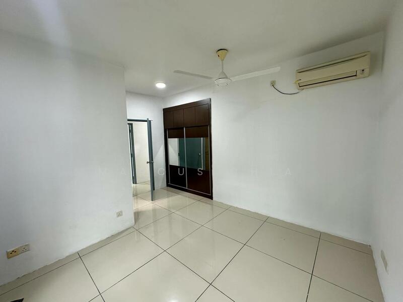 Apartment for Sale at Larkin Residence (Phase Three) - Marcus Chia - Bedroom - PropertyGuru.com.my