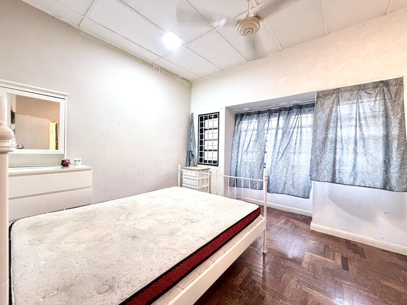 Rumah Teres 2 Tingkat untuk Dijual di Bandar Sri Damansara (Selangor) - Vincent Tan - Bedroom - PropertyGuru.com.my