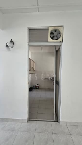 Townhouse for Sale in Pandan Indah (Ampang) - Andrew Neoh - Kitchen - PropertyGuru.com.my
