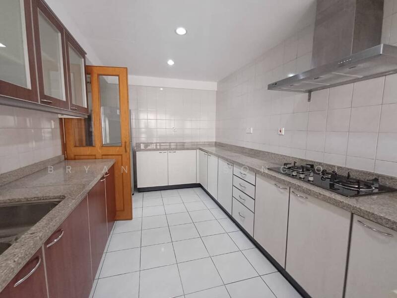 Mont Kiara Pelangi untuk Untuk Disewa - RM 3,300 /bulan, Feb 2026 - Kitchen - PropertyGuru.com.my