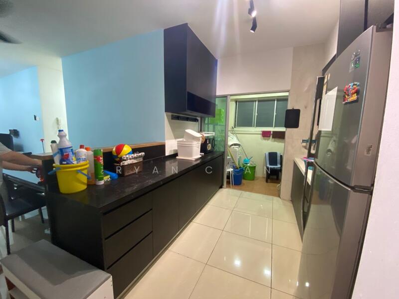 For Rent - Connaught Avenue