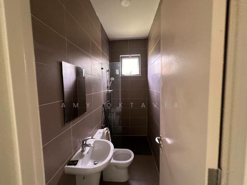 2-storey Terraced House for Sale in Setia Eco Glades (Cyberjaya) - Amy Oktavia - Bathroom - PropertyGuru.com.my