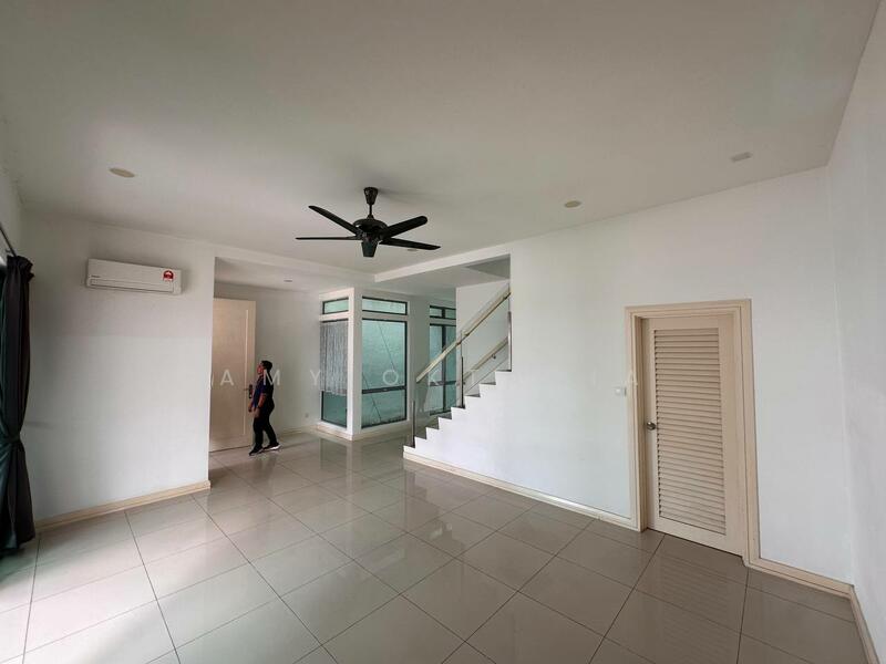 2-storey Terraced House for Sale in Setia Eco Glades (Cyberjaya) - Amy Oktavia - Living Room - PropertyGuru.com.my