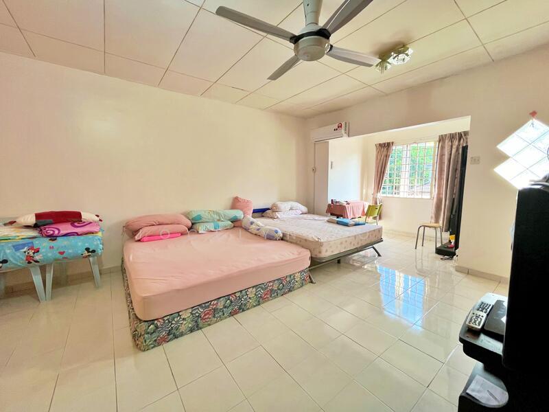 Rumah Teres 2 Tingkat untuk Dijual di Taman Cheras Mewah (Cheras) - Jocelyn Soo - Bedroom - PropertyGuru.com.my