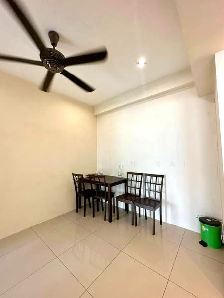 Servis Apartment untuk Disewa di Birch Regency @ Penang Times Square - Gan Chun Kai - Dining Room - PropertyGuru.com.my