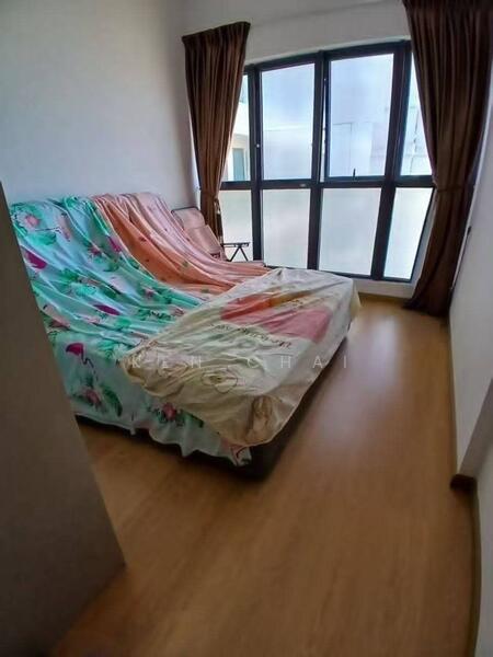 Kondominium untuk Dijual di Royal Strand @ Country Garden Danga Bay - Ken Chai - Bedroom - PropertyGuru.com.my